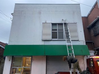 横浜市にて外壁、屋根カバー工事